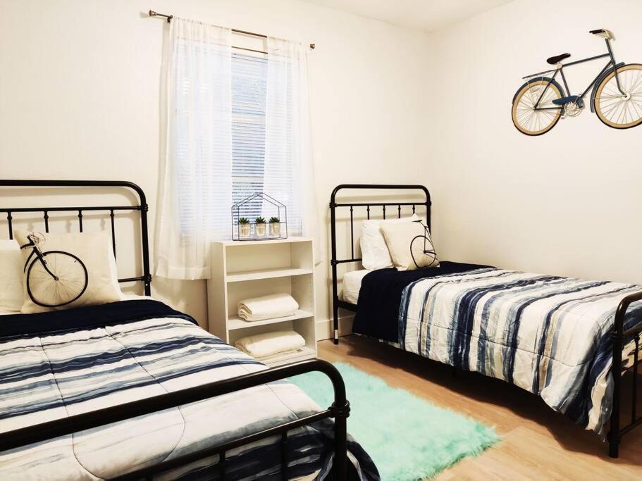 Venice Beach Within 5 Min Drive, Near The Tennis Courts And Park, Sleeps 5 Nokomis Exteriér fotografie